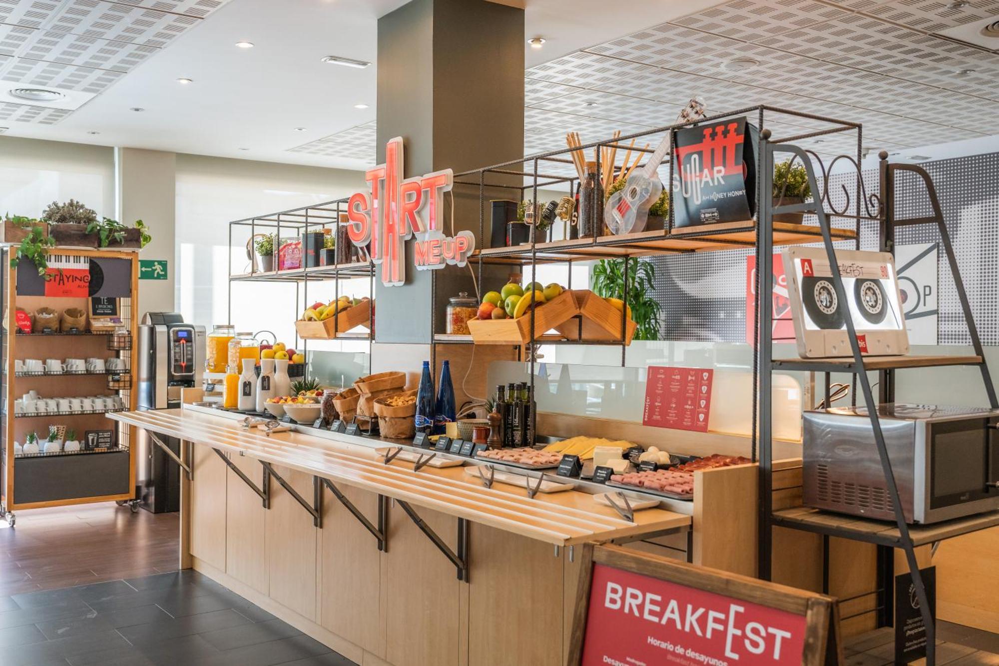 Ibis Madrid Alcobendas Eksteriør billede