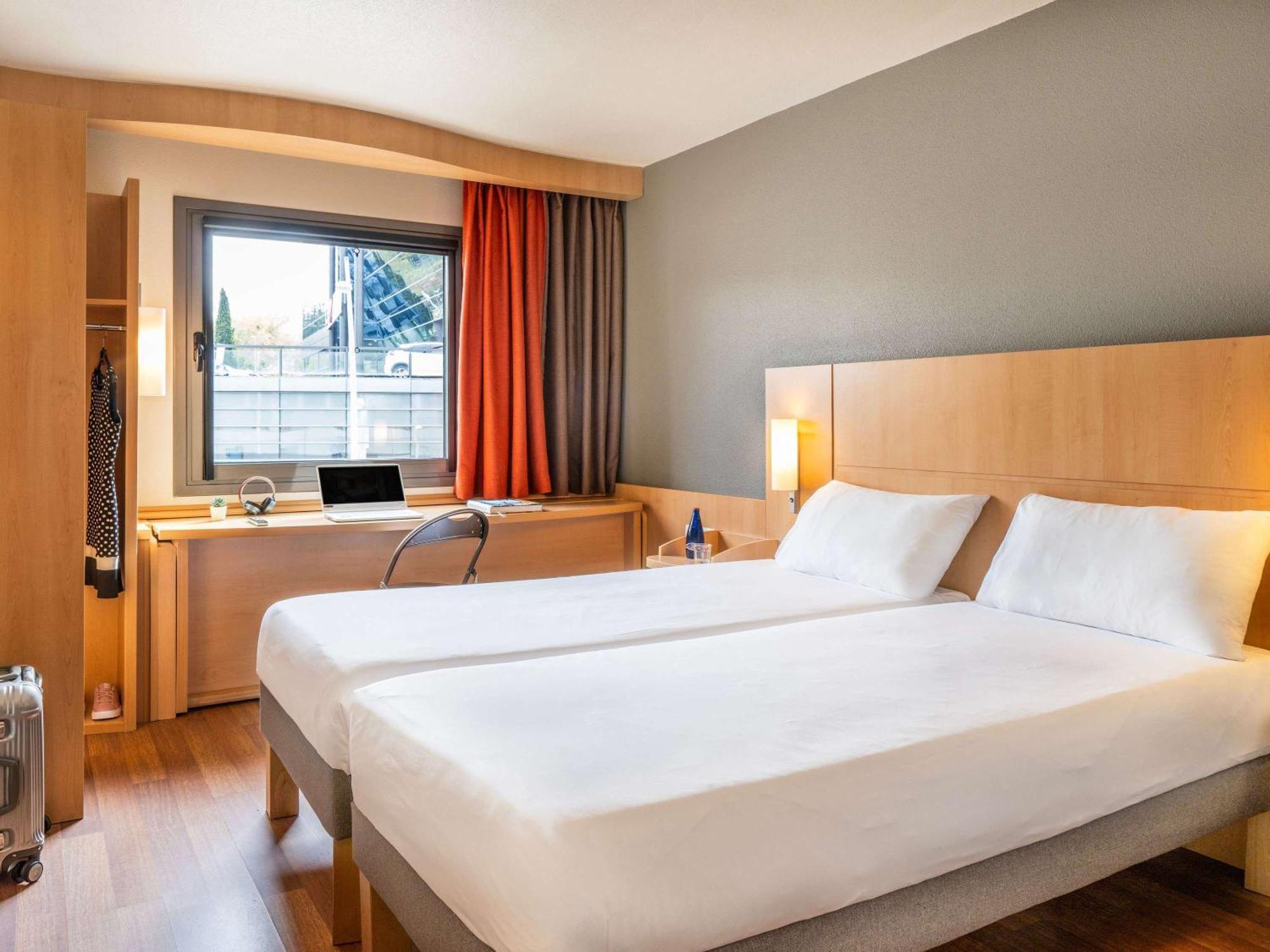 Ibis Madrid Alcobendas Eksteriør billede